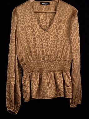 #154 Alice Blue L Camel Leopard Jacquard Smocked Waist Peplum Blouse